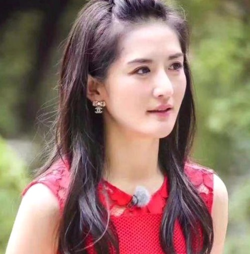 热点黑料揭秘：大左与娱乐圈“吃瓜”故事盘点