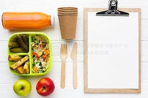 郭敬明晒《爵迹》主演大长腿海报,引发密集恐惧话题回顾